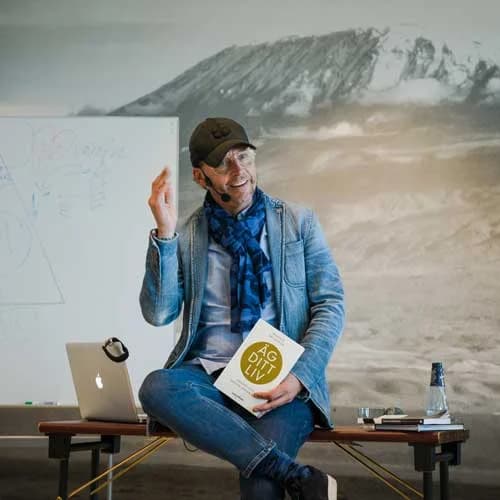 Magnus Helgesson pressbilder – Magnus_Helgesson_Press_FD275C3F74E0-1.jpg